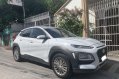 Selling Pearl White Hyundai KONA 2019 in Manila-3