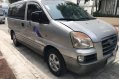 Selling Silver Hyundai Starex 2006 in Quezon-1