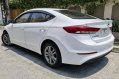 White Hyundai Elantra 2018 for sale in Automatic-5