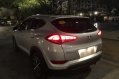 Selling Pearl White Hyundai Tucson 2016 in Caloocan-7