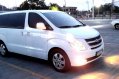 Pearl White Hyundai Grand Starex 2011 for sale in Automatic-4