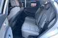 White Hyundai Santa Fe 2017 for sale in Automatic-7