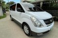 Selling Pearl White Hyundai Starex 2008 in Talisay-0