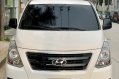 Sell Pearl White 2017 Hyundai Grandeur in Pasig-0