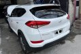 Selling White Hyundai Tucson 2016 in Manila-2