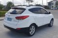 White Hyundai Tucson 2011 for sale in Automatic-3