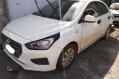 Selling Pearl White Hyundai Reina 2020 in Quezon -0