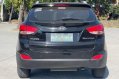 Selling Black Hyundai Tucson 2012 -1