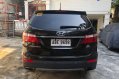 Black Hyundai Grand Santa Fe 2015 for sale in Makati-3