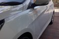 White Hyundai Accent 2014 for sale in Las Piñas-2