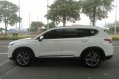 Selling White Hyundai Santa Fe 2019 in Pasig-8