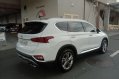 Selling White Hyundai Santa Fe 2019 in Pasig-1