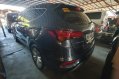 Selling Black Hyundai Santa Fe 2018 in Pasig-3