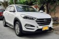 White Hyundai Tucson 2017 for sale in Automatic-2