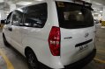 White Hyundai Starex 2017 for sale in Carmona-1