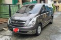 Selling Purple Hyundai Starex 2012 in Manila-1