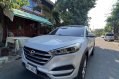Selling White Hyundai Tucson 2017 in Pasig-0