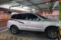 Sell White 2011 Hyundai Santa Fe in Manila-3