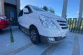 White Hyundai H1 2017 for sale in Automatic-9