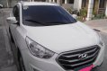 Selling White Hyundai Tucson 2011 in Carmona-0