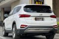 Selling White Hyundai Santa Fe 2020 in Makati-6