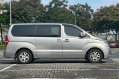 Selling White Hyundai Starex 2013 in Makati-4