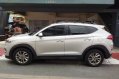 White Hyundai Tucson 2019 for sale in Automatic-5