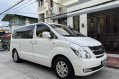 Selling White Hyundai Starex 2014 in Quezon City-1