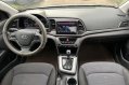 Silver Hyundai Elantra 2018 for sale in Pasig-9