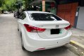 Selling White Hyundai Elantra 2012 in Mandaluyong-4