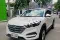 Selling White Hyundai Tucson 2019 in Manila-2