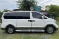 Selling White Hyundai Grand starex 2016 in Manila-3