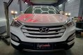 White Hyundai Santa Fe 2013 for sale in Manila-0