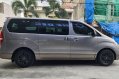 Selling White Hyundai Starex 2016 in Manila-6