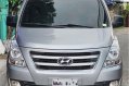Selling White Hyundai Starex 2016 in Manila-0