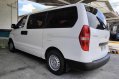 White Hyundai Starex 2017 for sale in Manual-7