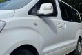 White Hyundai Starex 2012 for sale in Quezon City-2