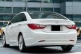 Selling White Hyundai Sonata 2011 in Makati-3