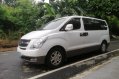 White Hyundai Starex 2013 for sale in Quezon City-5