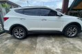 White Hyundai Santa Fe 2013 for sale in Automatic-3