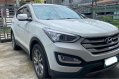 White Hyundai Santa Fe 2013 for sale in Automatic-1