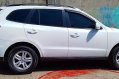 Selling White Hyundai Santa Fe 2011 in Valenzuela-3