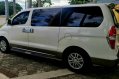 Selling White Hyundai Grand starex 2015 in Quezon City-6