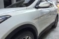 White Hyundai Santa Fe 2014 for sale in Automatic-9
