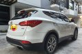 White Hyundai Santa Fe 2014 for sale in Automatic-2