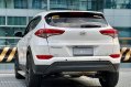 Selling White Hyundai Tucson 2017 in Makati-8