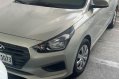 Selling White Hyundai Reina 2019 in Manila-2