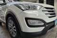 Selling White Hyundai Santa Fe 2014 in Quezon City-6