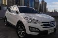 White Hyundai Santa Fe 2014 for sale in Mandaluyong-1
