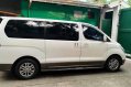 Selling White Hyundai Starex 2015 in Manila-2